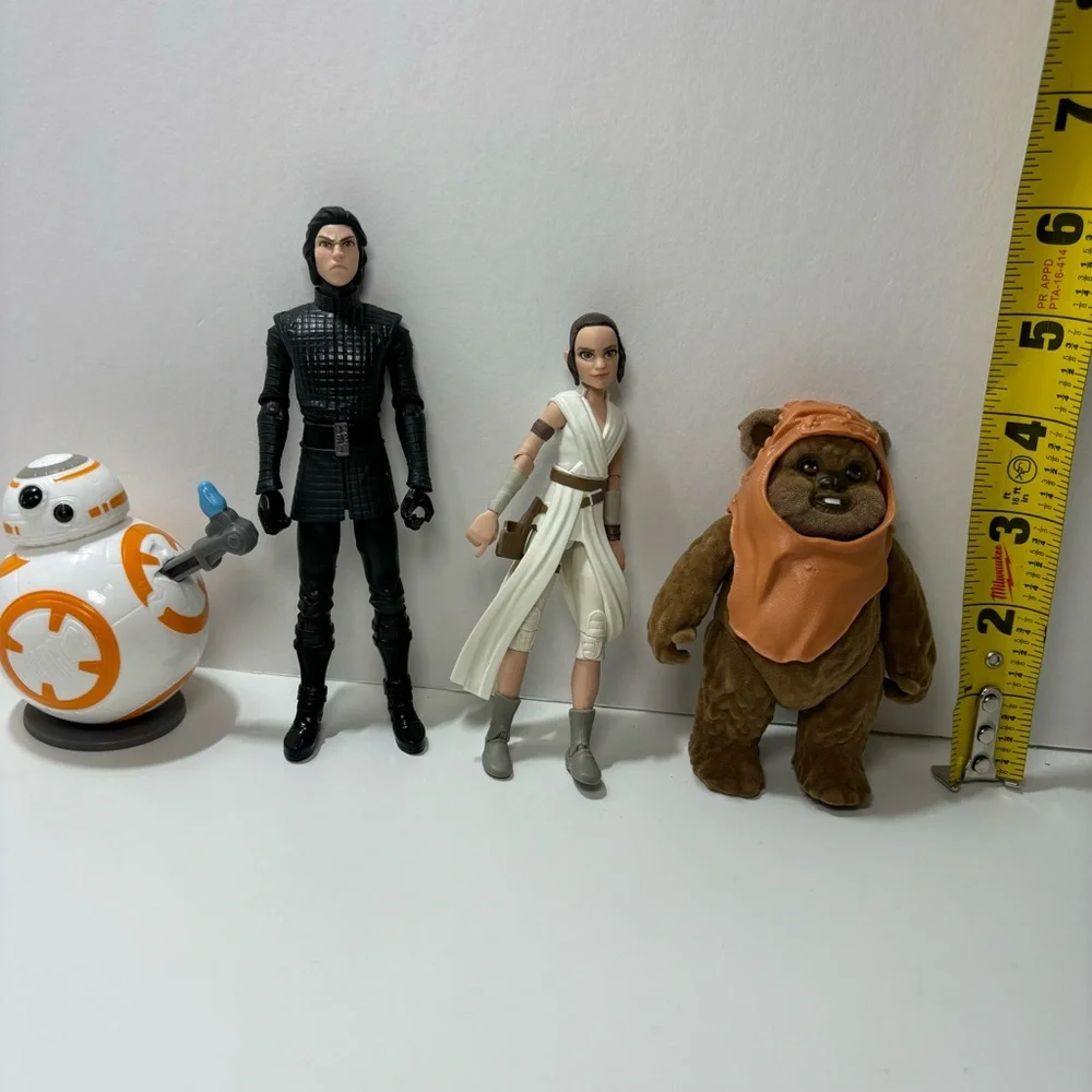 Star Wars toy lot of 4‎